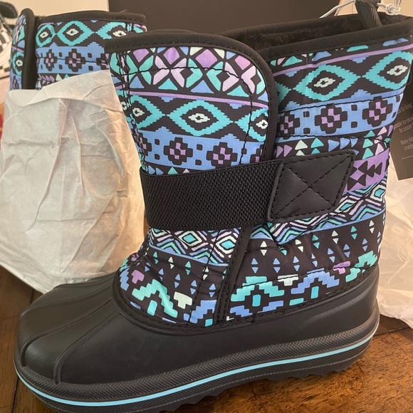 Children’s Place Snow boots size 11 - Picture 12 of 13